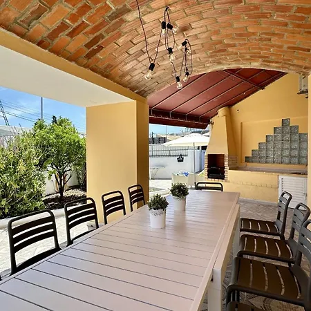 Amarela - Private Pool - 12 Pax - Villa *